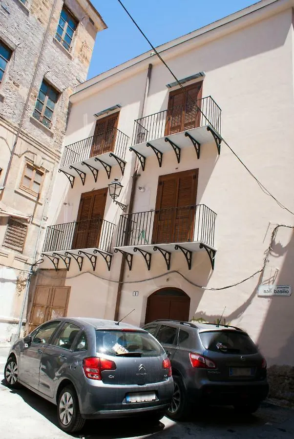 Vico San Basilio Villa Palermo