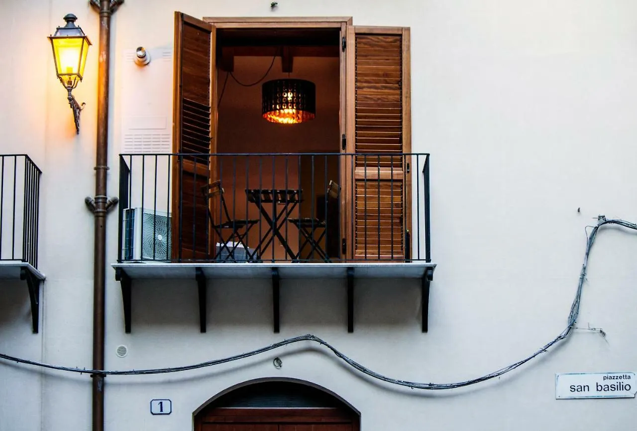 Vico San Basilio Villa Palermo
